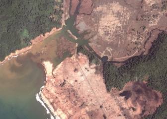 2. Completely Removed from Planet Earth: The Village of Gleebruk After the Tsunami Arrived and Completed Its Deadly Work. DigitalGlobe Satellite Photo, January 2, 2005. Republik Indonesia. Photo Credit: DigitalGlobe (http://DigitalGlobe.com), Tsunami Media Gallery, QuickBird Images of Tsunami Sites (http://DigitalGlobe.com/tsunami_gallery.html), Indonesia, January 2, 2005, "Gleebruk Village" "Village detail". DigitalGlobe Imagery Analysis: "Tsunami Aftermath: Near Banda Aceh, Indonesia; QuickBird Satellite Imagery, January 2, 2005" <http://DigitalGlobe.com/images/tsunami/Gleebruk_Tsunami_Damage_Jan2.pdf>.